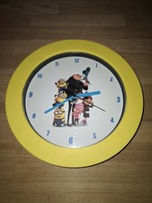 Minions Wanduhr  gelb 