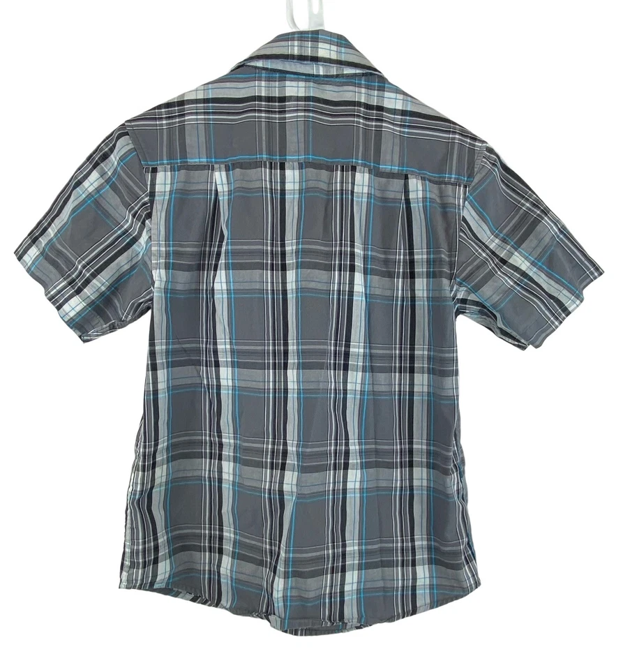 Airwalk Boys Shirt Grey Blue Plaid Short Sleeve Button Down Size 8 EUC - Image 2 of 3