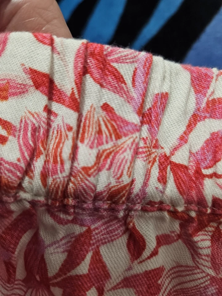 КАРИБСКИЙ JOE, ЖЕНЩИН РОЗОВЫЙ/ОРАНЖЕВЫЙ ВИСКОЗЫ ТРОПИЧЕСКИЕ ШОРТЫ С КАРМАНАМИ, РАЗМЕР L - Изображение 2 из 4