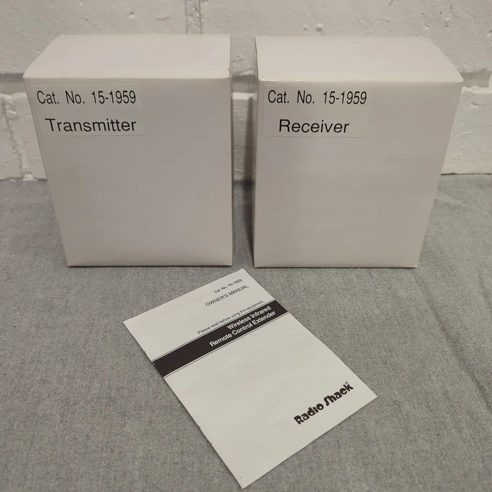 Radio Shack Pyramid IR Remote Control Extender Catalog Number 15-1959 - Image 3 of 4