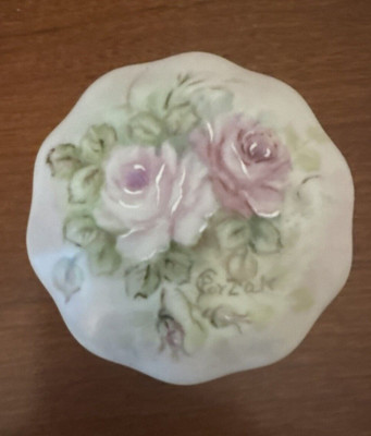 VTG Beautiful White Trinket Dish Pink Roses 2.75'' 