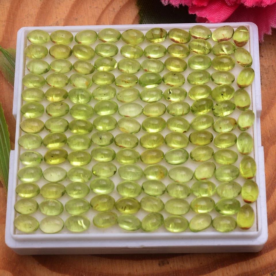42 Stück Natürlich Peridot 6mmx4mm Oval Cabochonschliff Funkelnde Lose - Bild 2 von 4