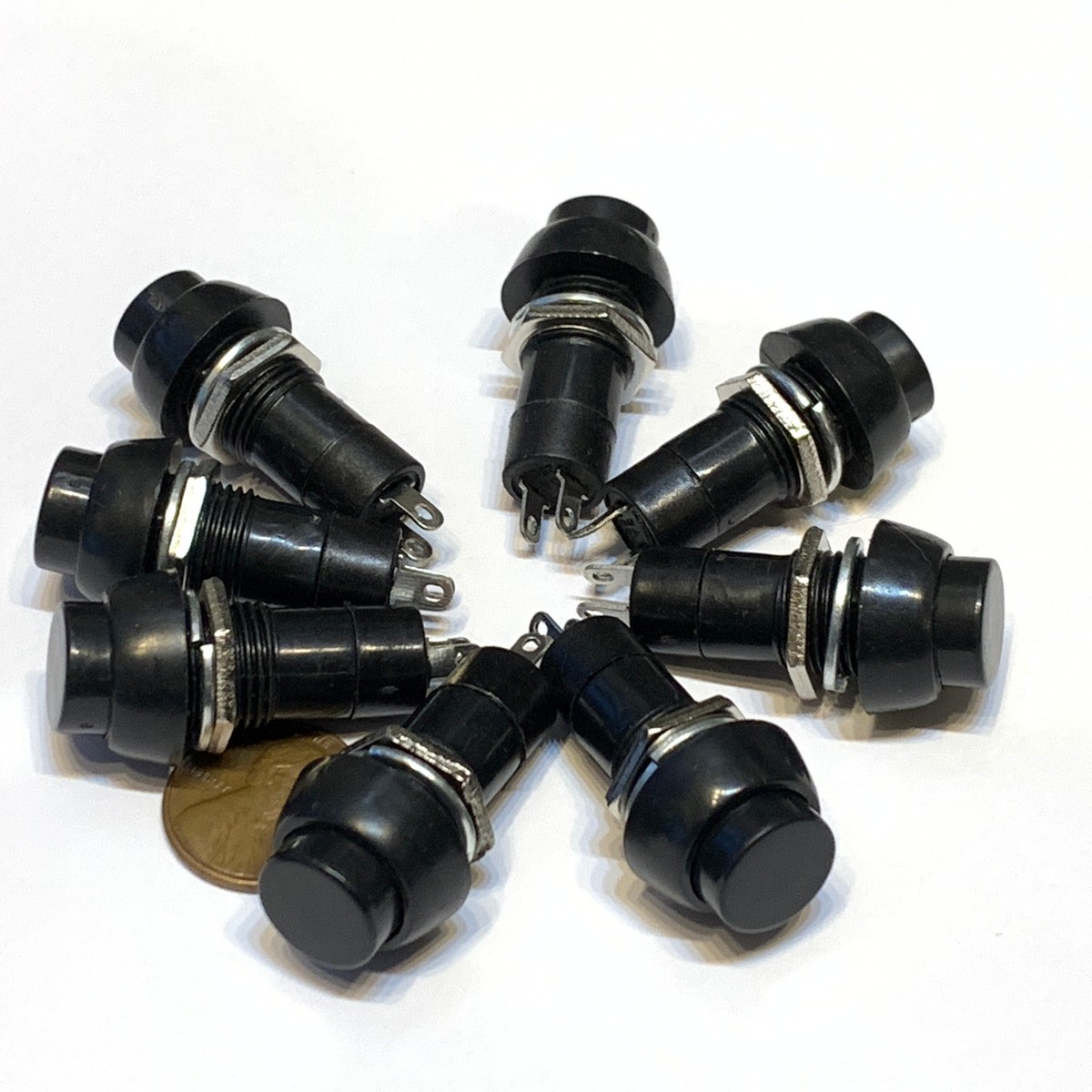 8 Pieces Black Latching PUSH BUTTON SWITCH DC 6A N/O normally open