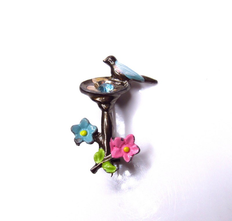 Vintage Rhinestone Bird Brooch Pin Figural