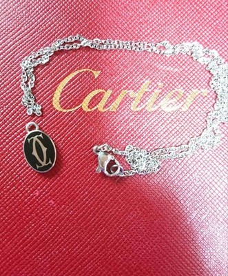 Cartier 2C Double Sea Silber Logo Charm mit Halskette Kette Unisex ohne Box