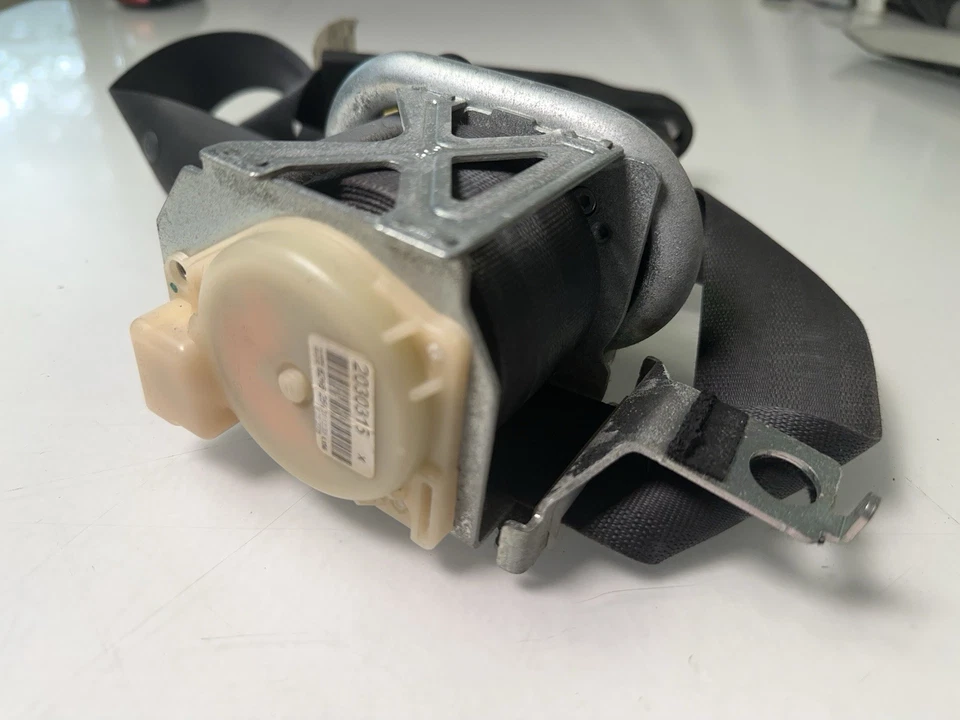 Honda Accord 2008-12 cupé de 2 puertas delantero izquierdo cinturón de seguridad retractor fabricante de equipos originales Foto 3 de 4