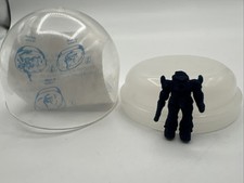 RARE Vintage Expanding Robot Vending Machine Toy Grows 100X Growing Grobot NOS