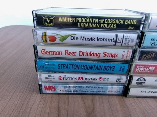 ( LOT OF 12 ) POLKA CASSETTE TAPES ! FREE SHIPPING ! - Picture 6 of 7