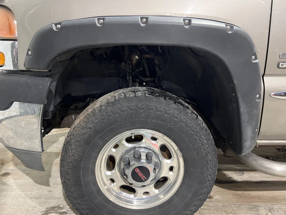 1999 - 2007 GMC Sierra 2500HD Driver LH Left Pewter-11U Fender *(Burn) Foto 4 de 4