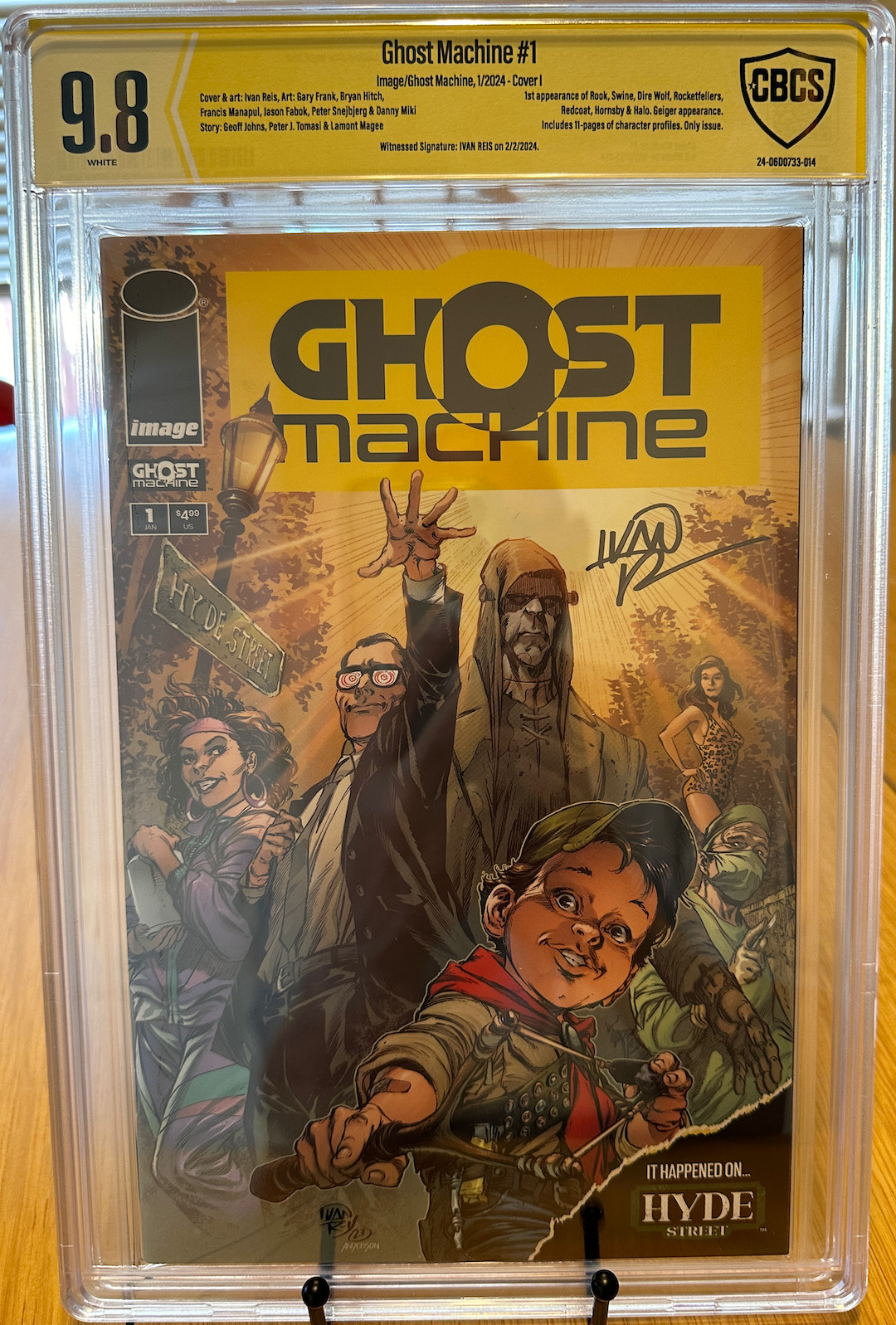 Ghost Machine #1 It Happened on Hyde Street by Ivan Reis Signed CBCS 9.8 FP