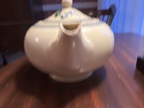Very Rare 1923 Antique Wedgwood Etruria "Eastern Flowers" YellowWare Teapot - Picture 5 of 15