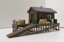 FREIGHT STATION. BUILT. WOOD. WELL-WEATHERED. NICELY DETAILED. HO
