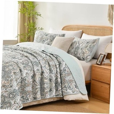  3 Piece Oversized Lightweight All-Season Paisley Design Quilt Set, King Size, 
