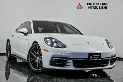 2017 Porsche Panamera 4S