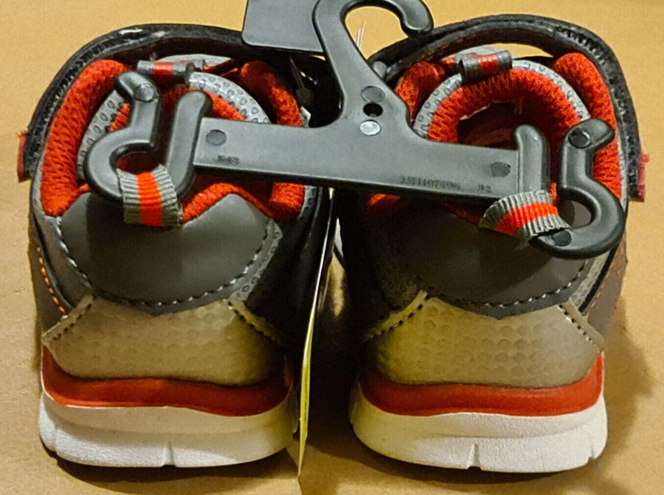 Zapatillas elásticas Athletic Works bebé niño talla 4 plantilla extraíble TOTALMENTE NUEVAS Foto 3 de 4