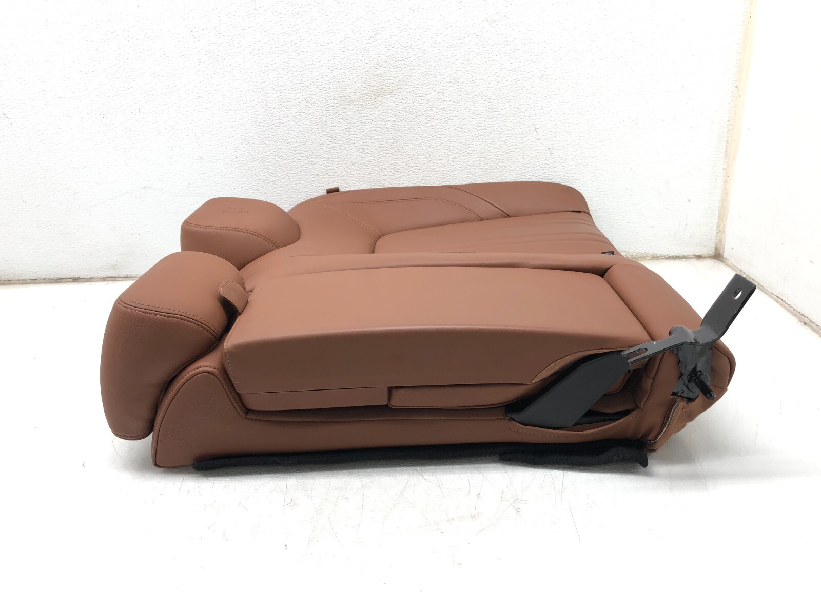 2014-2019 MASERATI GHIBLI S LEFT DRIVER REAR LEATHER SEAT OEM.