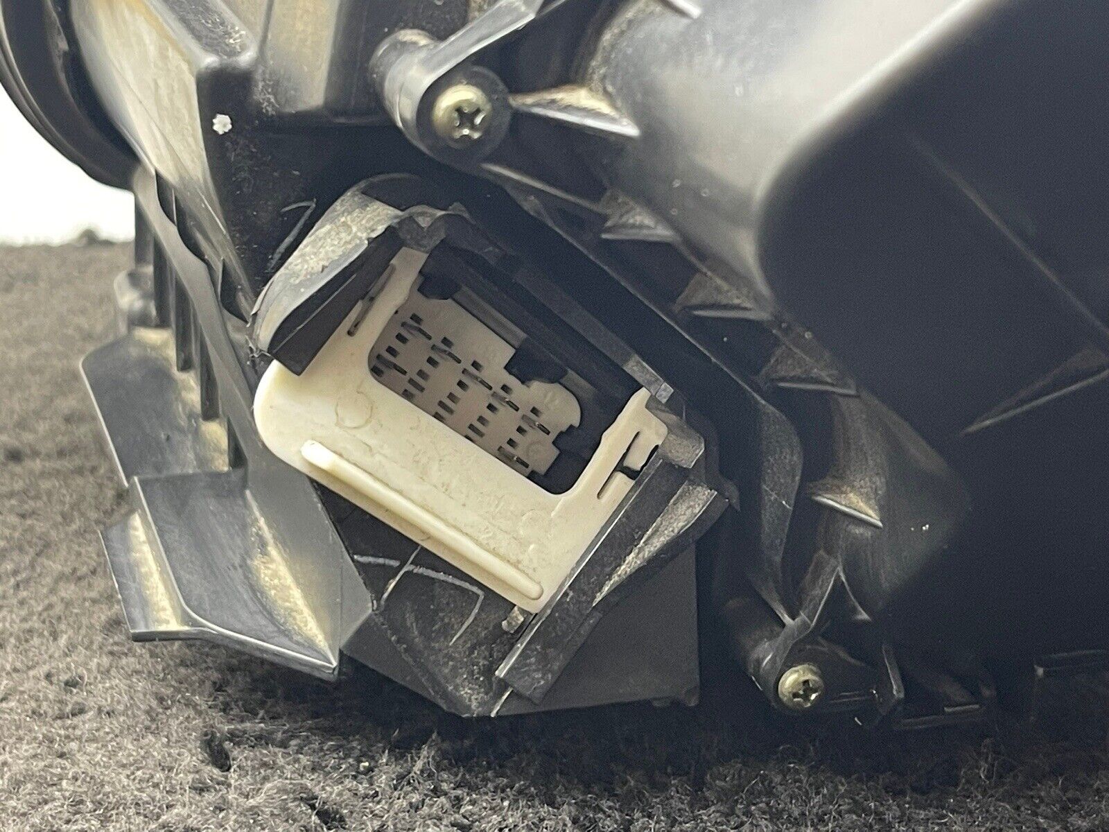 Picture 6 of 8