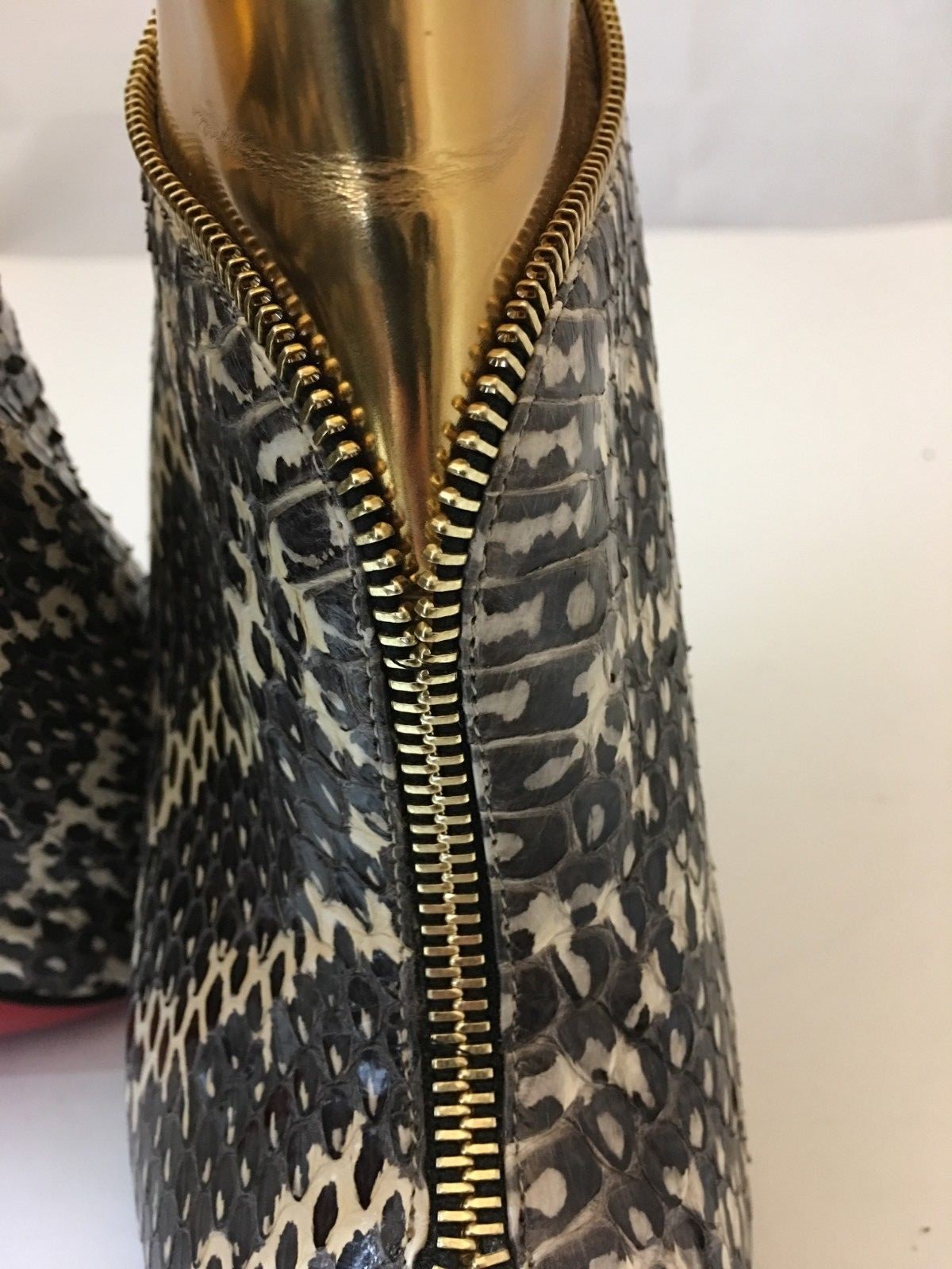 CHRISTIAN LOUBOUTIN 121218 $1395 COL ZIPPE LEATHER & PYTHON ANKLE BOOTIES SZ 37 image 10