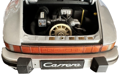 PREMIUM CLASSIXXS PORSCHE 911 3.2 CARRERA COUPE 10151 1:12 SCALE - Picture 15 of 19