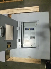 SQUARE D - NQOB - MAIN LUG ONLY PANEL - 60 A 240/120 V - PANEL #72