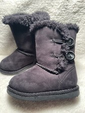 Little Girls Black Fux Fur Boots Gently Used - Size 6