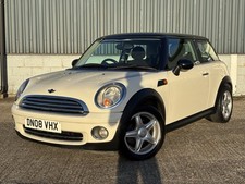 Mini Cooper1.6L Hatchback, Petrol Manual