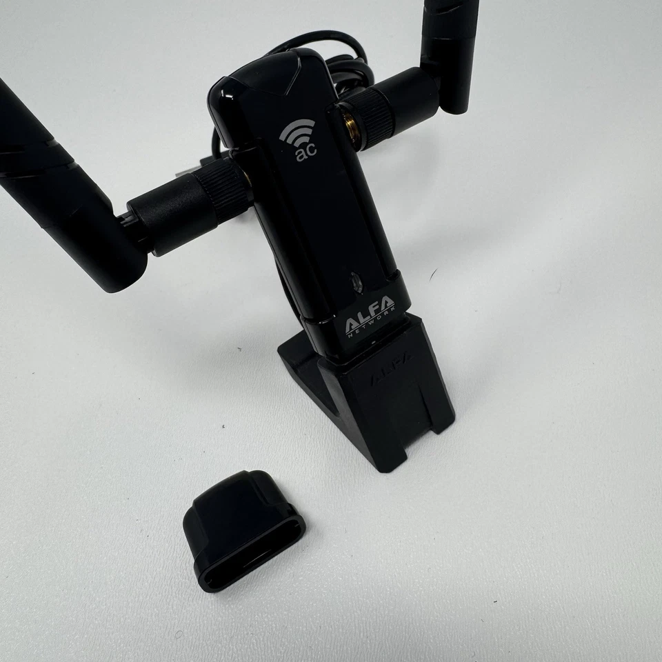 Alfa AWUS036AC AC1200 Dual-Band USB 3.0 WiFi Adapter 300Mbps/867Mbps High Gain - Image 4 of 4