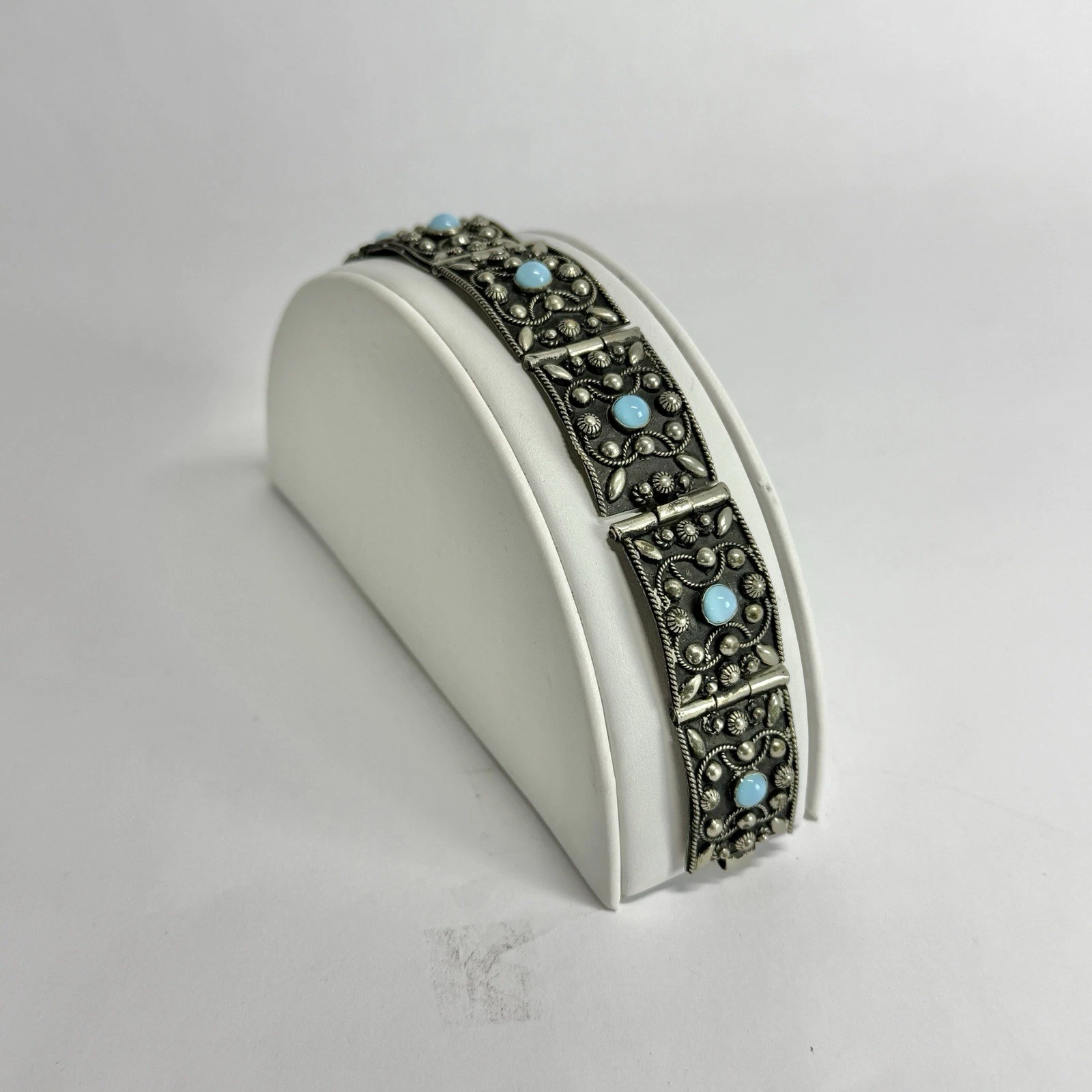 Etruscan Revival Turquoise Glass Silver Tone Vintage Bracelet Jewelry Br195