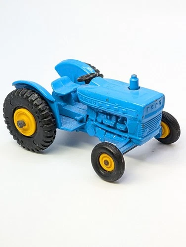 Matchbox Lesney 39c Ford Tractor 1967 blue original vintage diecast toy car
