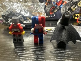 LEGO DC Super Heroes Batman Set #76053 Gotham City Cycle Chase 100% Complete L40