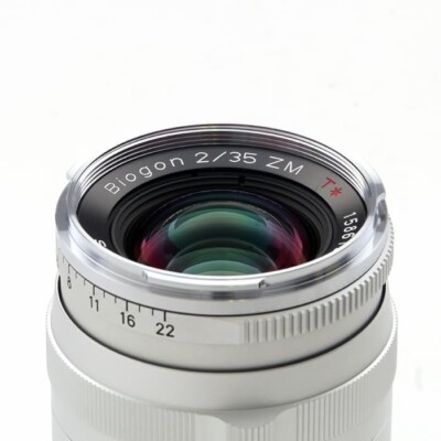 Carl Zeiss BIOGON T* 35mm F2 ZM Lens for Leica M mount Silver w