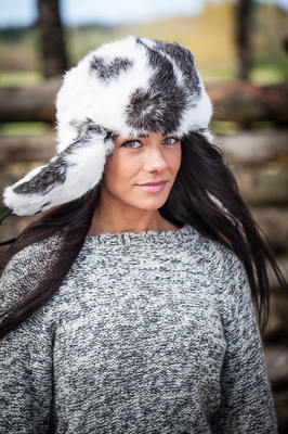 【極美品】 WACKOMARIA Rabbit Fur Hat Rabbit fur Russian ushanka winter hat. White and black Trapper