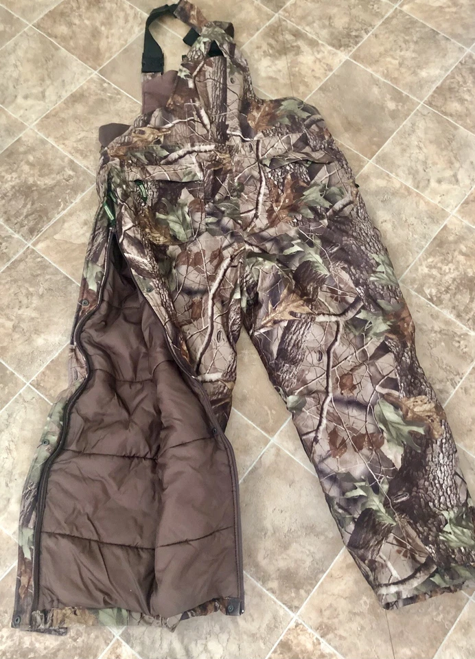 Remington XL Forest Real Tree Camo Insulated Overalls Hunting Bibs H2O Backpack - Image 3 of 4
