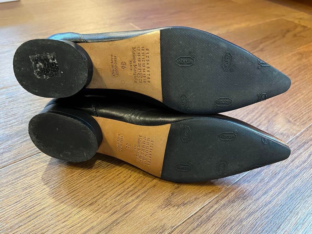 Maison Margiela Women 4-Stitch Pointed Toe Leather Kiki