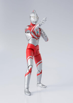 BANDAI S.H.Figuarts ULTRAMAN ZOFFY 150mm Action Figure w/ Tracking