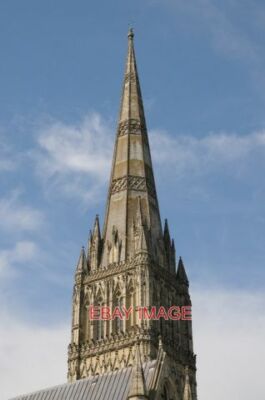 PHOTO  SPIRE OF SALISBURY CATHEDRAL THE SPIRE OF SALISBURY CATHEDRAL IS THE HIGH