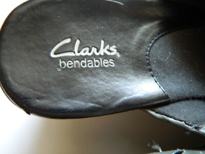 ❷、❸ Clarks Bendables Womens Olive Green Leather Slip On Mule Wedge