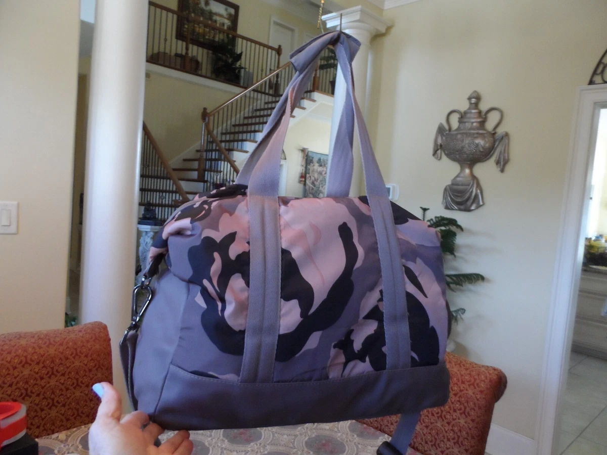 Stella mccartney workout bag top