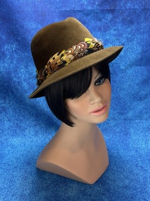 Vtg CAVANAGH HATS EDGE New York THE HENNES CO. Beaver Felt, Feather - Size 7 1/4