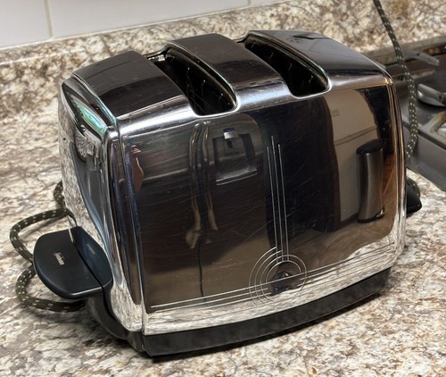 Vintage Sunbeam T-20B Radiant Control Chrome Toaster Model Heats Up/Auto Works