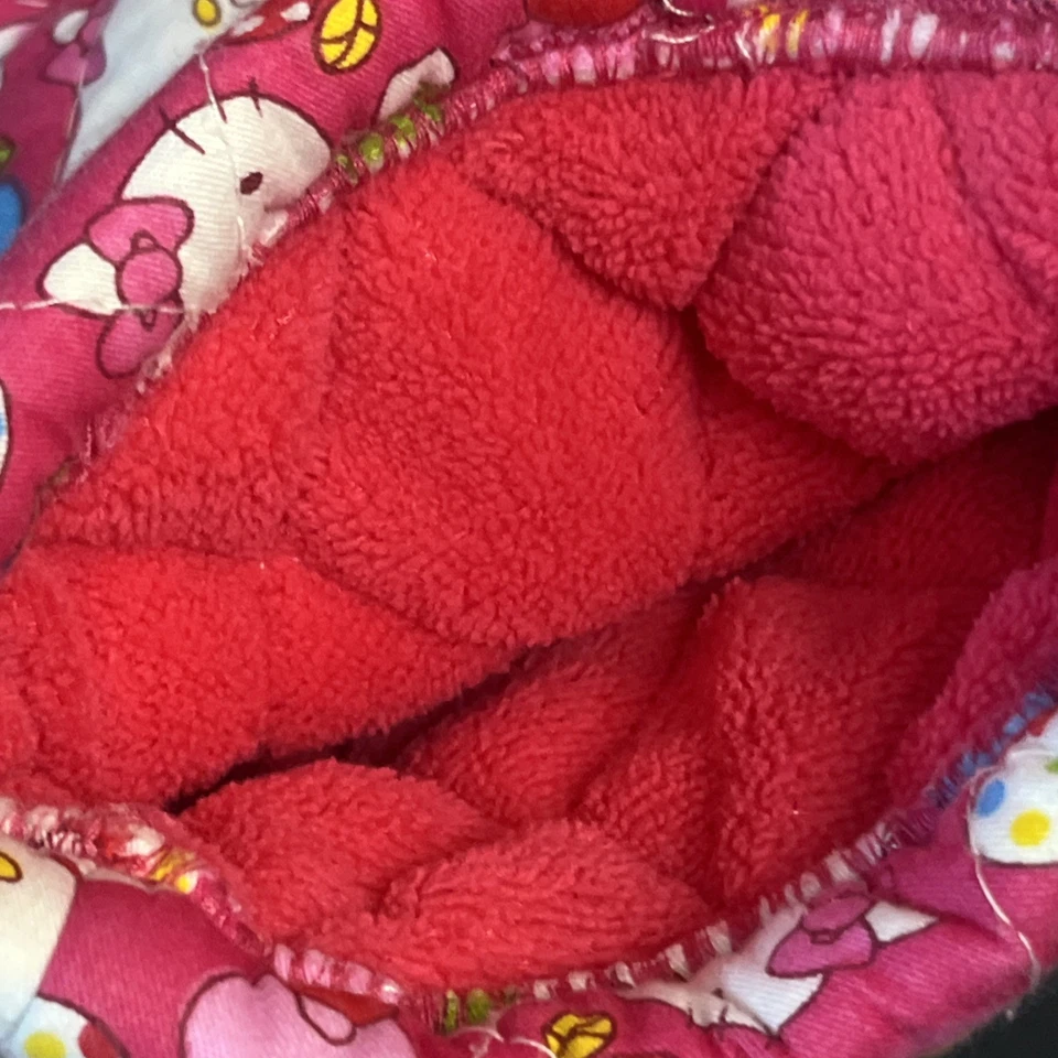 Hello Kitty Winter Outfit Big Kids Quilted Pink Top & Pants Pjs Set 8/10 Medium - Image 4 of 4