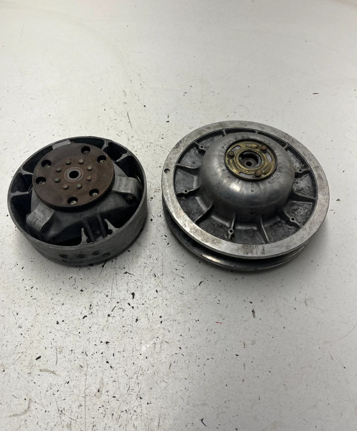 96 1996 Ski Doo Skandic 500 Rotax 500 OEM Primary Secondary Driving Clutch READ