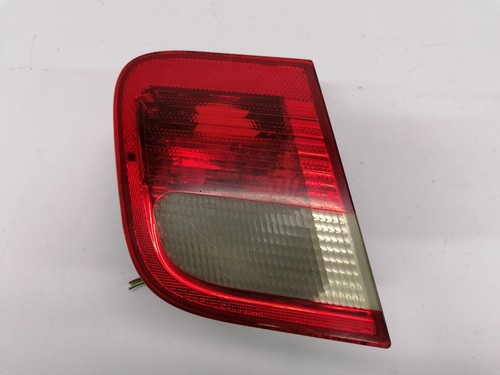 BMW 3er E46 Limousine Rücklicht Rückleuchte Heckleuchte innen links 388569L (34)