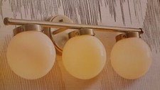 NIB: Nice Bathroom 24"-W 3-Lite VANITY Wall LIGHT w/ OPAL GLASS GLOBE Shade
