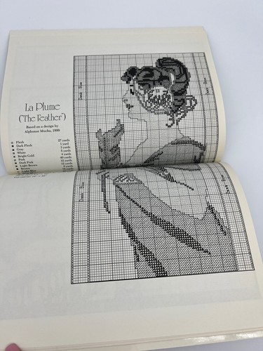 Vintage 22 Charted Designs Art Nuevo Counted Cross Stitch & Needlepoint 1978 - Picture 4 of 4