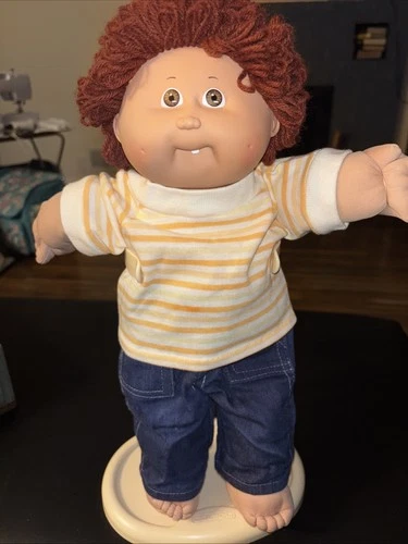 Vtg 1985 Cabbage Patch Kid / Doll  Auburn Hair &  Brown Eyes -  CPK