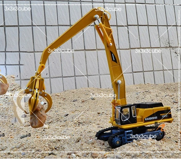 1:87 Grab & Magnet Attachment Crane Construction Equipment Diecast Model Truck - Image 4 of 4
