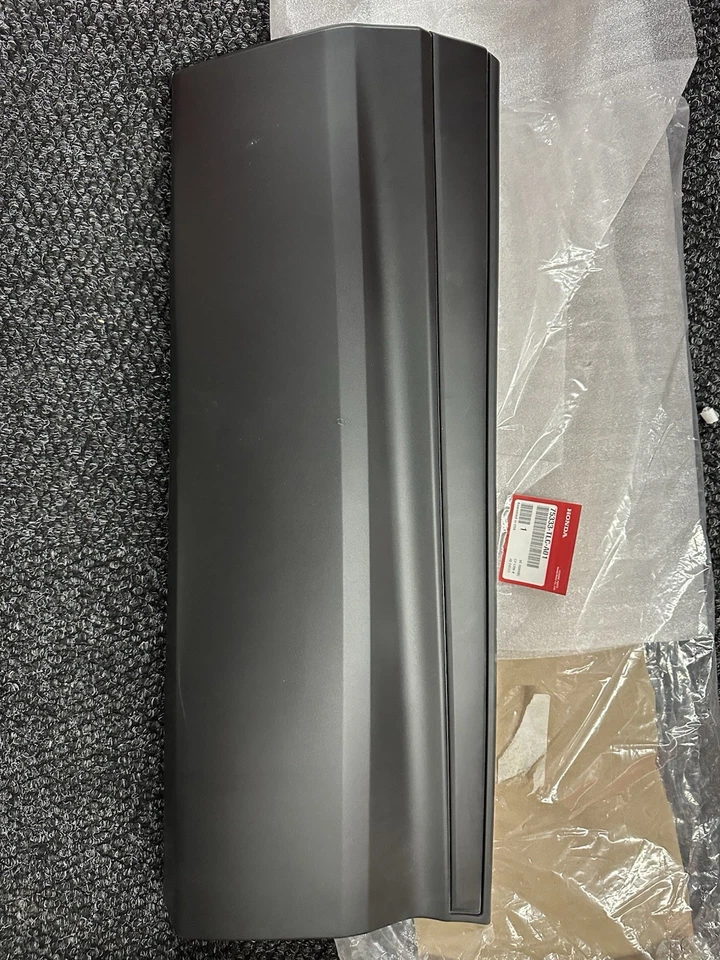 Moldura inferior puerta trasera izquierda Honda CR-V 2017 75333-TLC-A01 2018 2019 2020 X Foto 2 de 4