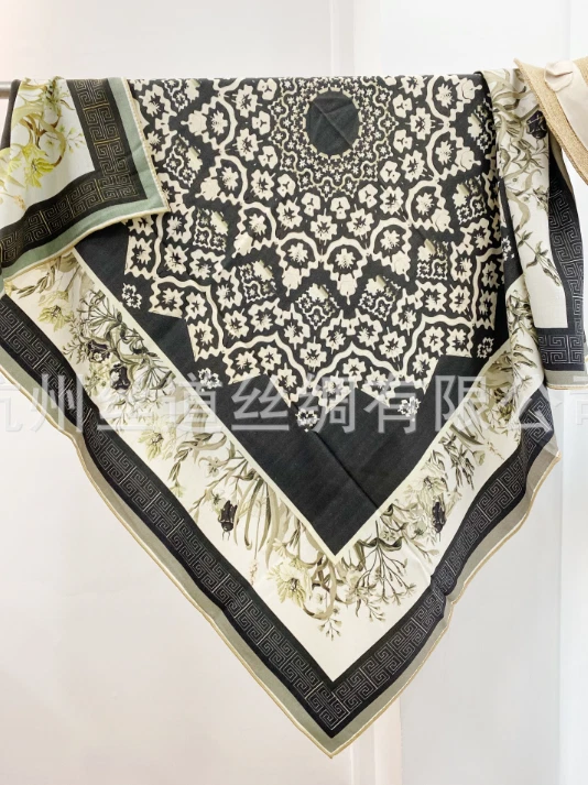 50% Wool 50% Silk Bandana Scarf Shawl Neckerchief 53'' totem Print Wrap new