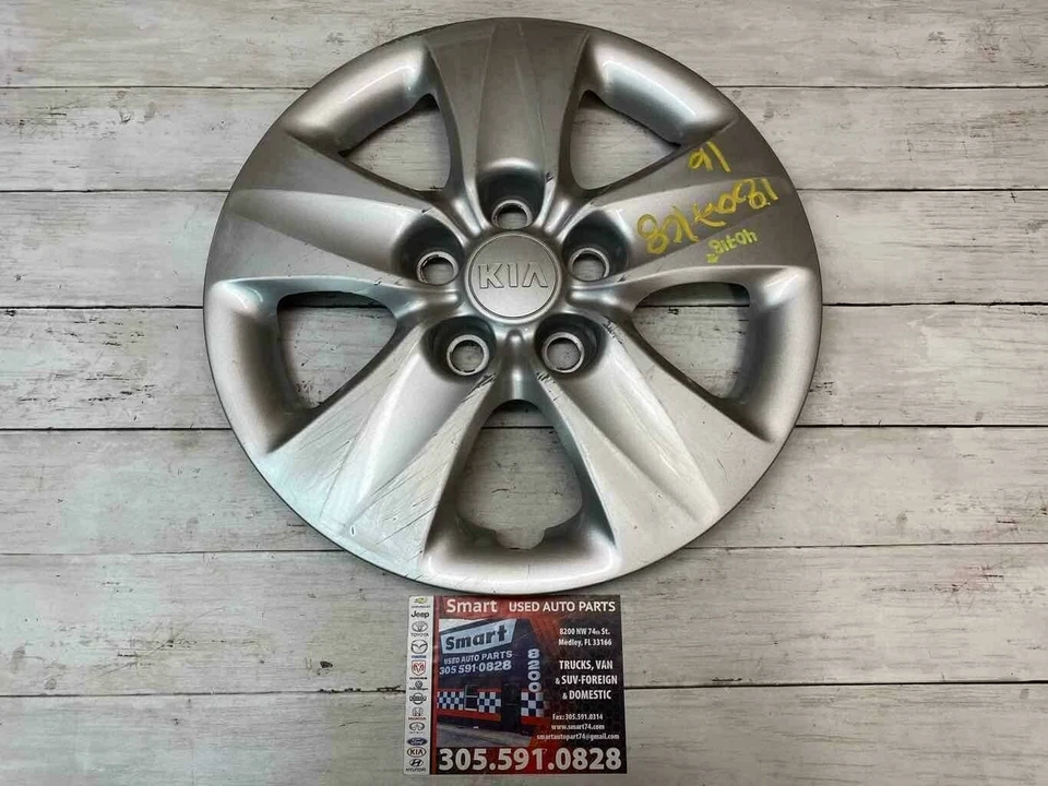 Cubierta de rueda KIA FORTE 2014 2015 2016 2017 2018 OEM 52960A7000 Foto 2 de 4